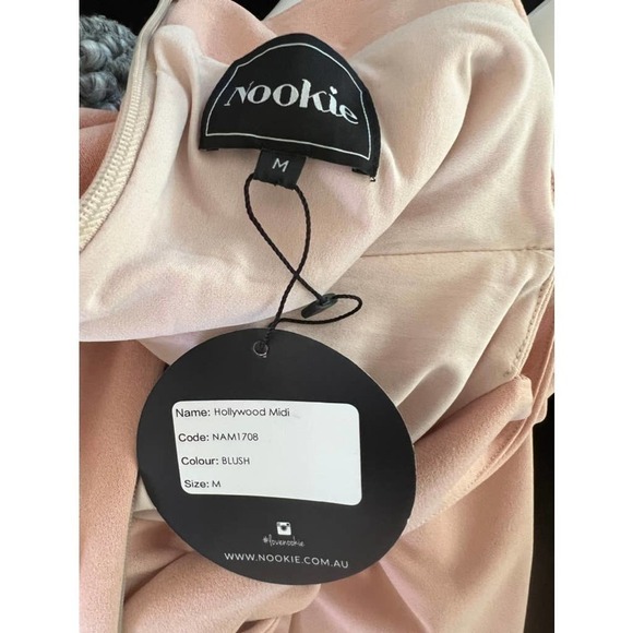 Nookie Hollywood Midi Dress in Blush Pink - Picture 11 of 13